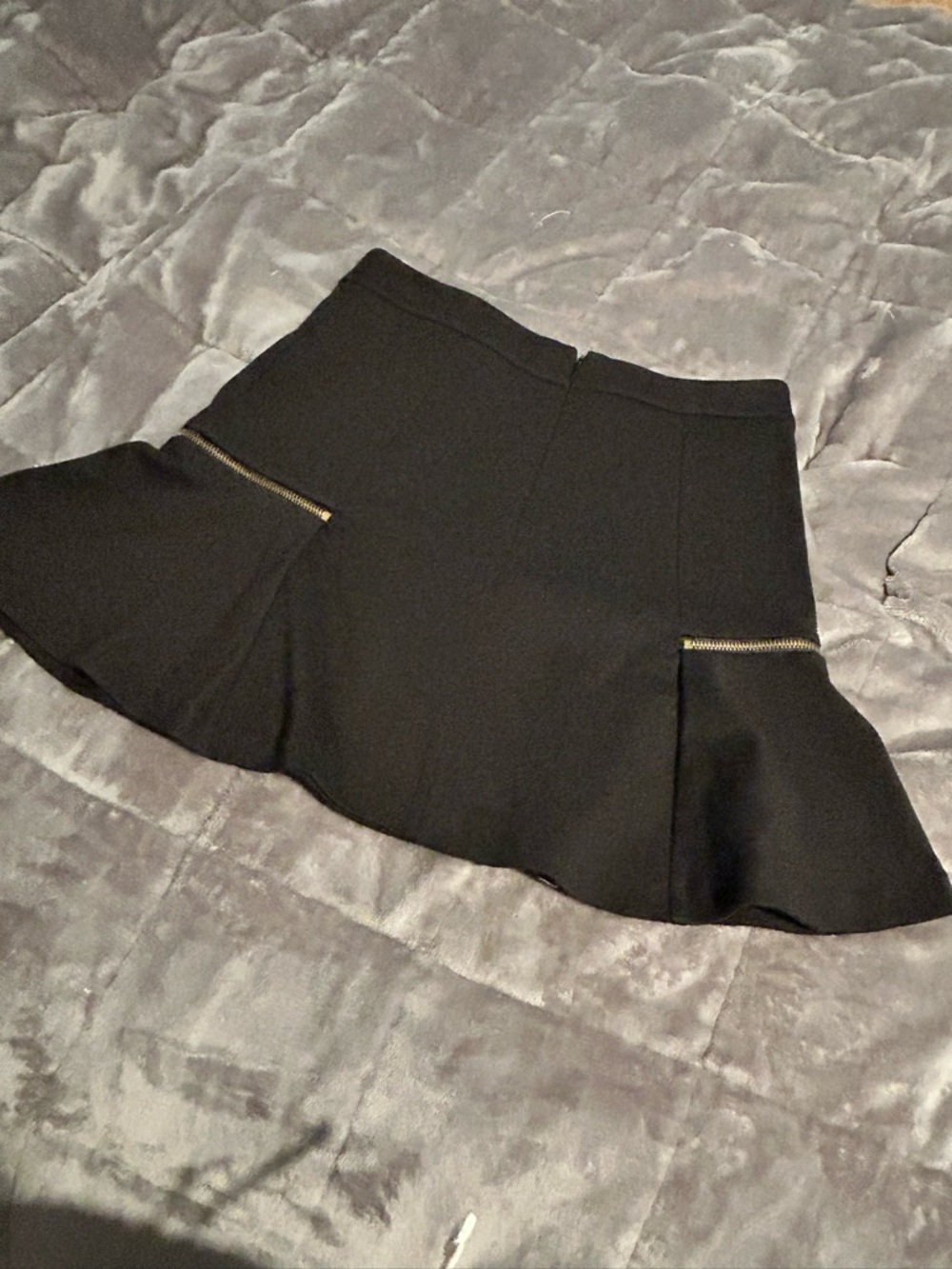 Michael kors knit mini skirt with gold zipper detail